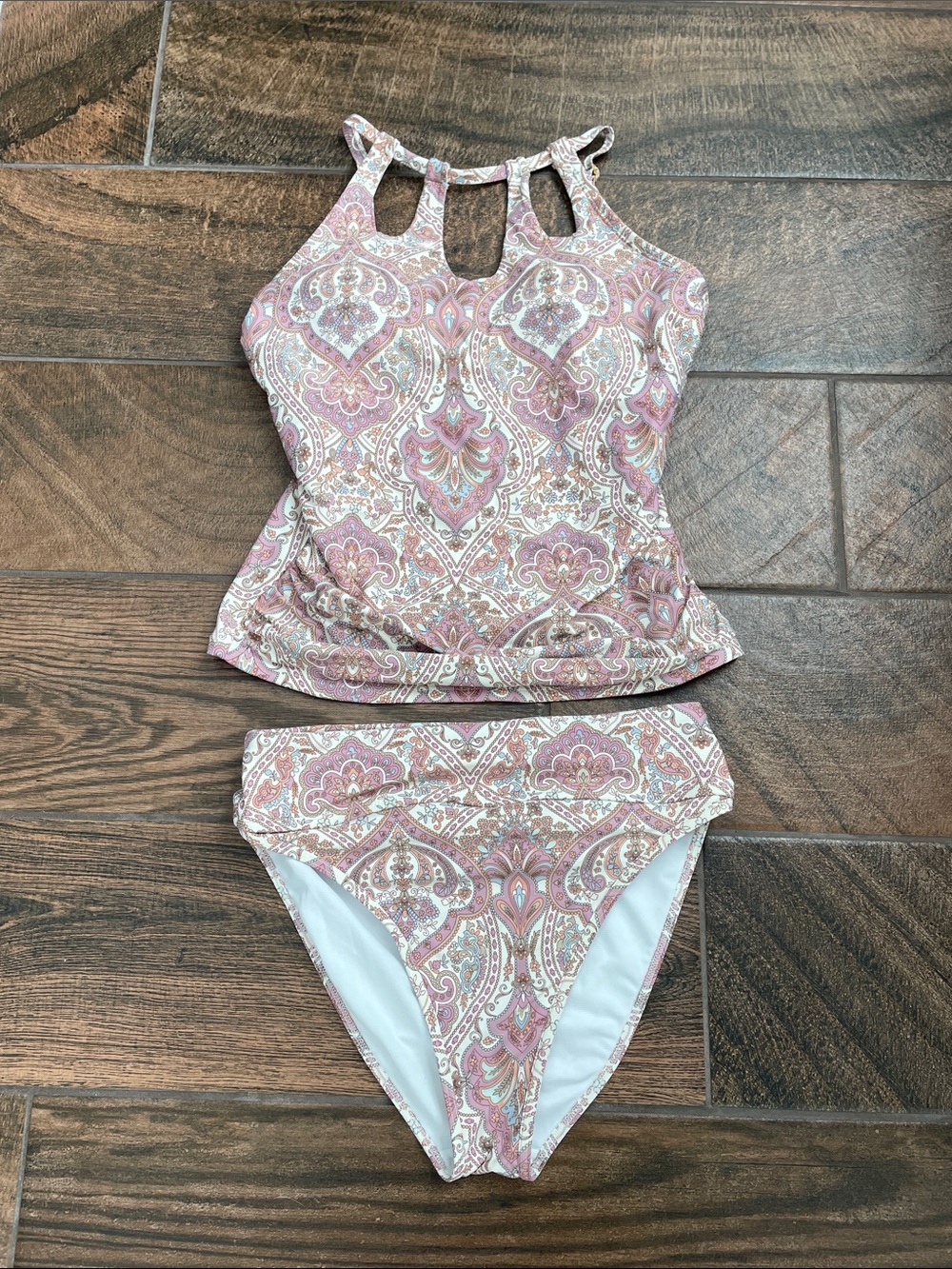 Women’s Pink Paisley Tankini Swim Set